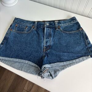 Women’s Levi High Waisted Dark Blue Denim Shorts - Size 31